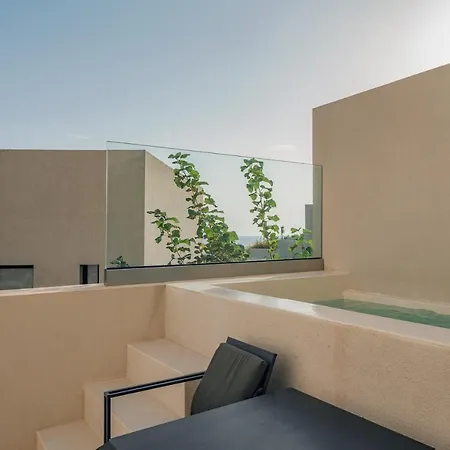 Milos Cove 5* Komia