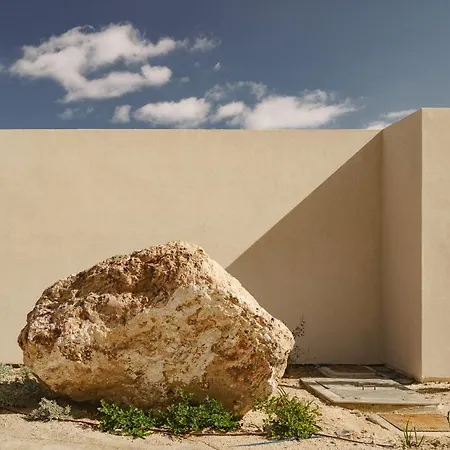 Milos Cove Hotel 5*